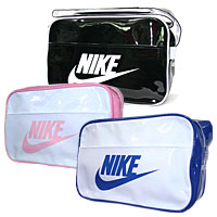 NIKE/ �R�[�|���[�g�X���[���V�����_�[